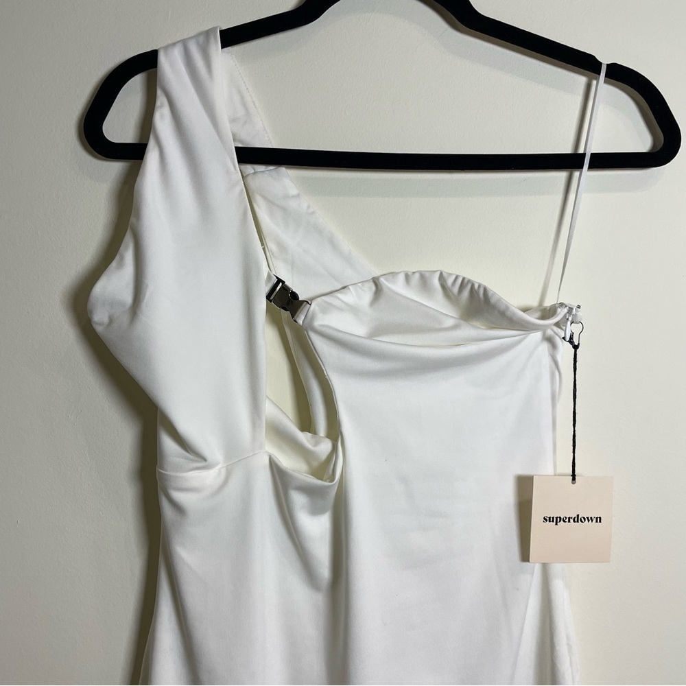 Revolve Superdown Electra Cut Out Mini Dress in White - NWT - Size Large - Picture 5 of 9
